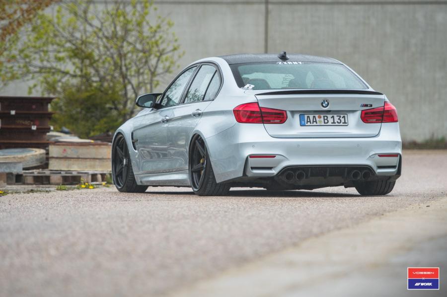  BMW M3 Sedan on Vossen Wheels (VWS-3) 2017 года  (фото 4 из 44)